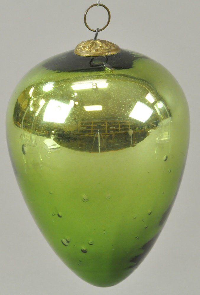 GREEN GERMAN EGG KUGEL (1 of 1)