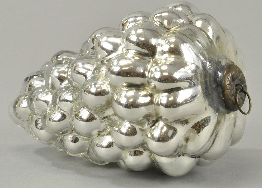 SILVER GERMAN GRAPE KUGEL (1 of 2)