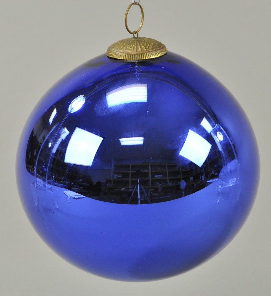 BLUE FRENCH KUGEL BALL (1 of 1)