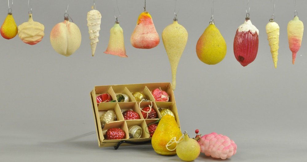 LARGE GROUPING OF FOURTEEN FROSTED ORNAMENTS (1 of 1)