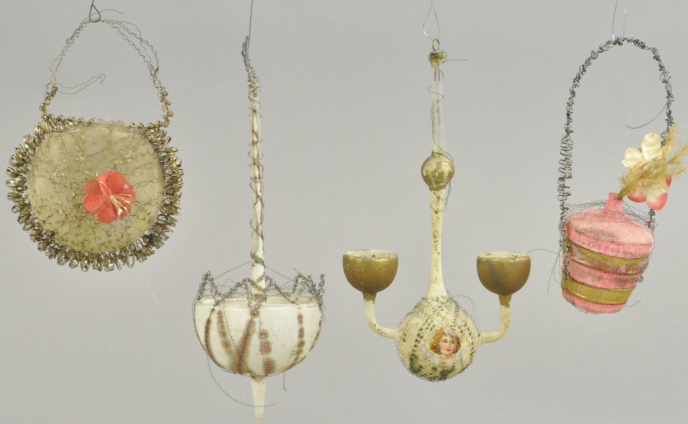 FOUR WIRE WRAP GLASS ORNAMENTS (1 of 1)