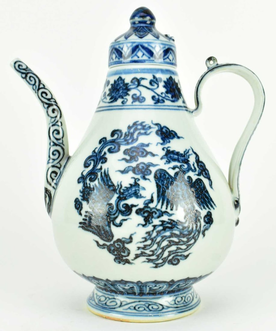 MING XUANDE MARKED BLUE AND WHITE "PHOENIXES" EWER 宣德款 青花凤 (1 of 11)