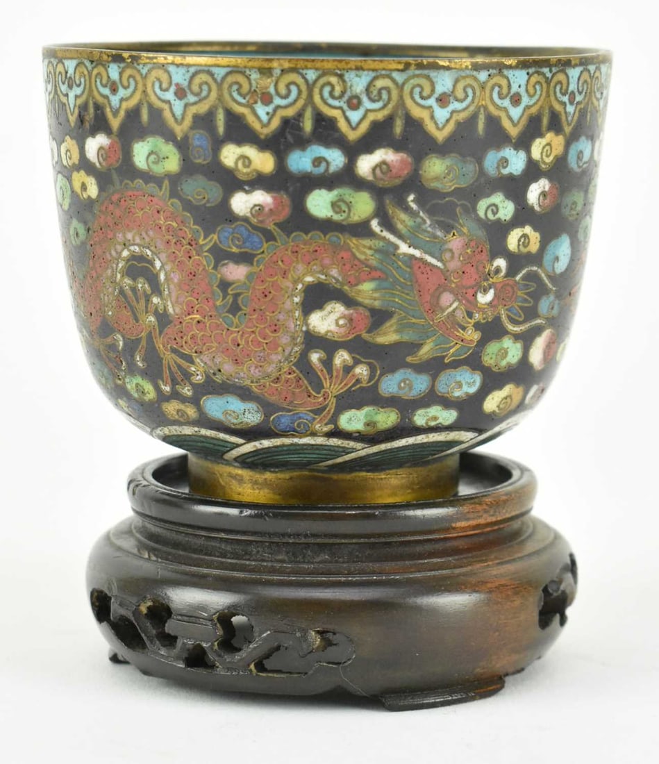 QING DYNASTY CLOISONNE ENAMELLED CUP 清 铜胎掐丝珐琅ട (1 of 9)