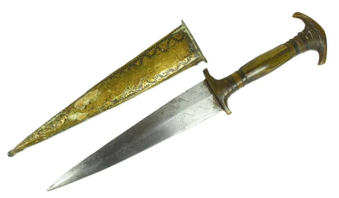 SUDANESE ( DONGOLA ) DAGGER (1 of 3)