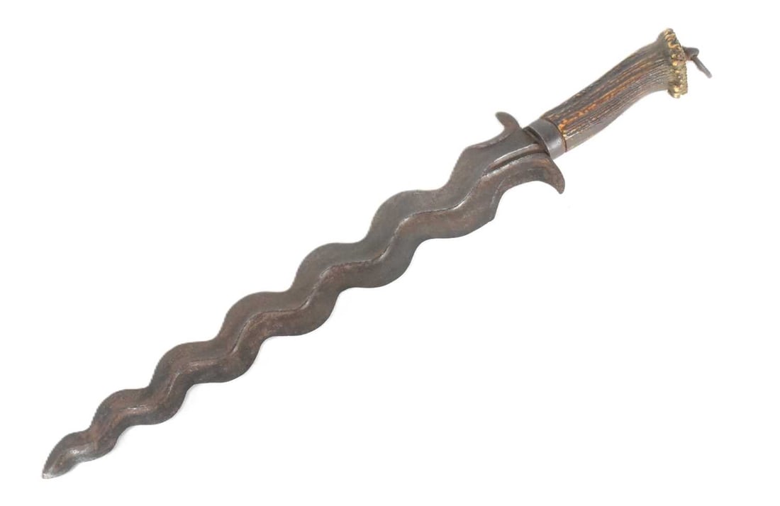 EUROPEAN VARIATION OF A KRIS DAGGER (1 of 3)