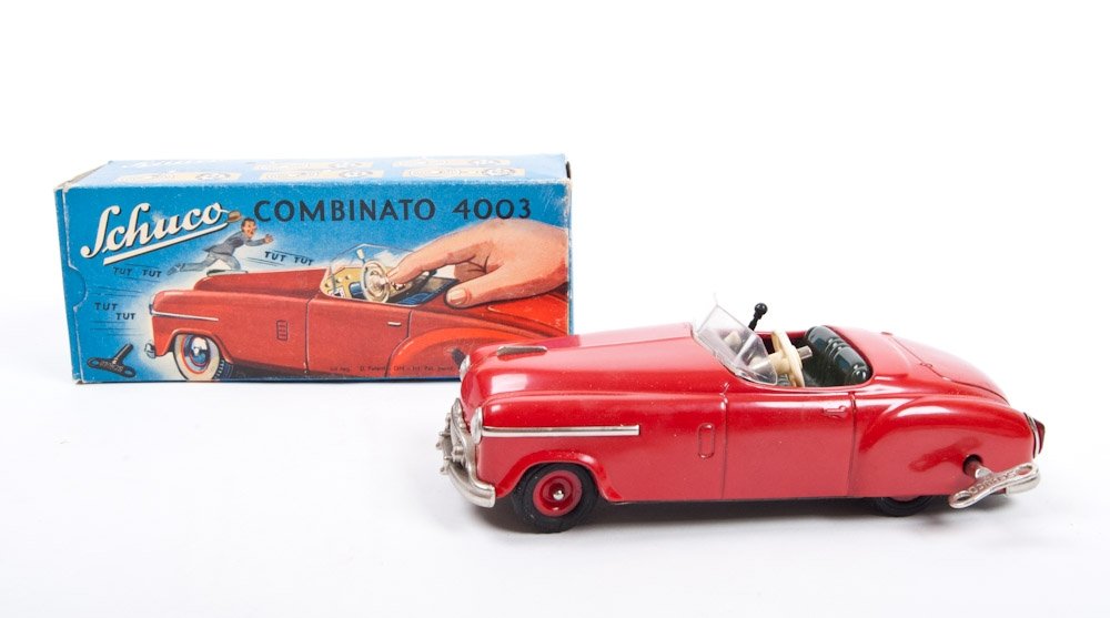 Schuco: Combinato 403, Made in U.S. zone Western Germany. "De Technisch volmaakte lesauto". 19 x 6 x 7 cm. In original box with key and manual, all in very good condition.