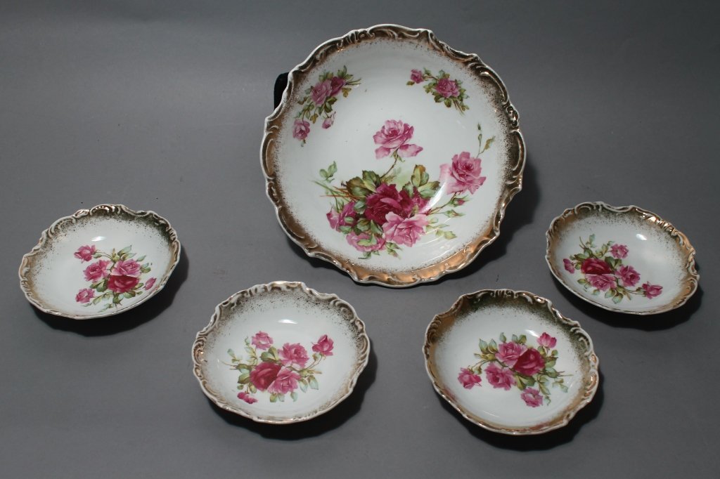 5 Piece Antique Hand Painted Desert Set: 5 Piece hand painted desert set Bowl Measures 9 1/4" Dia. and dishes measure 5 1/4" Dia. Attributed to Limoges