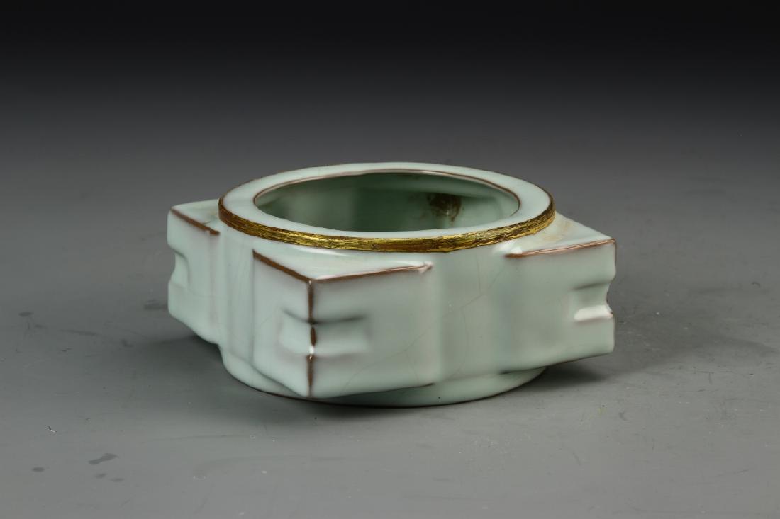 Chinese Celadon Glazed Brush Washer (1 of 6)