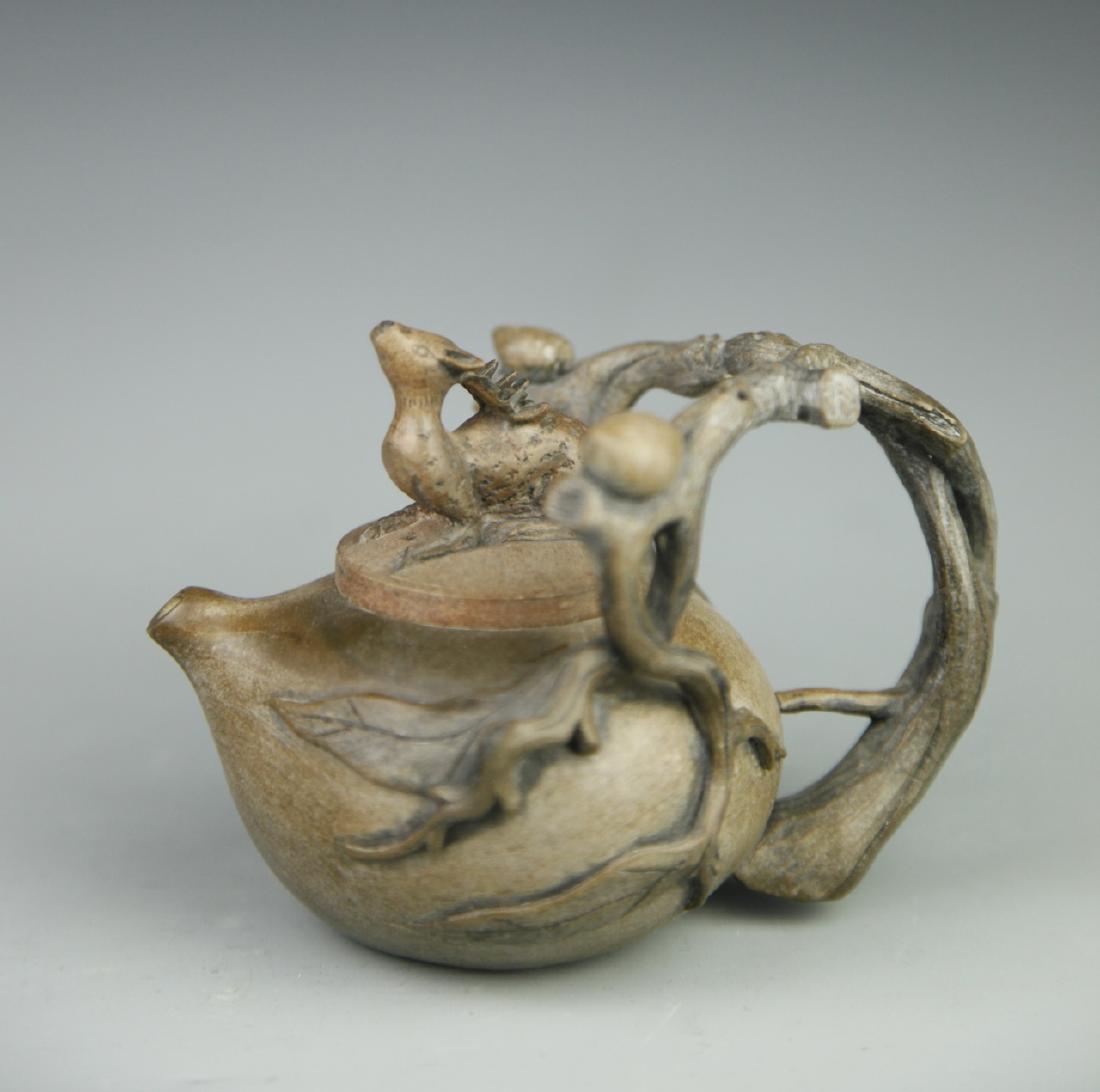 Chinese Art Deco Teapot (1 of 7)