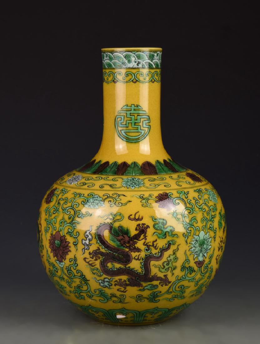 Chinese Sancai Vase (1 of 7)
