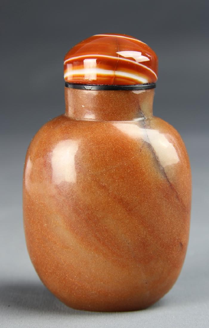 Chinese Agate Snuff Bottle (1 of 1)