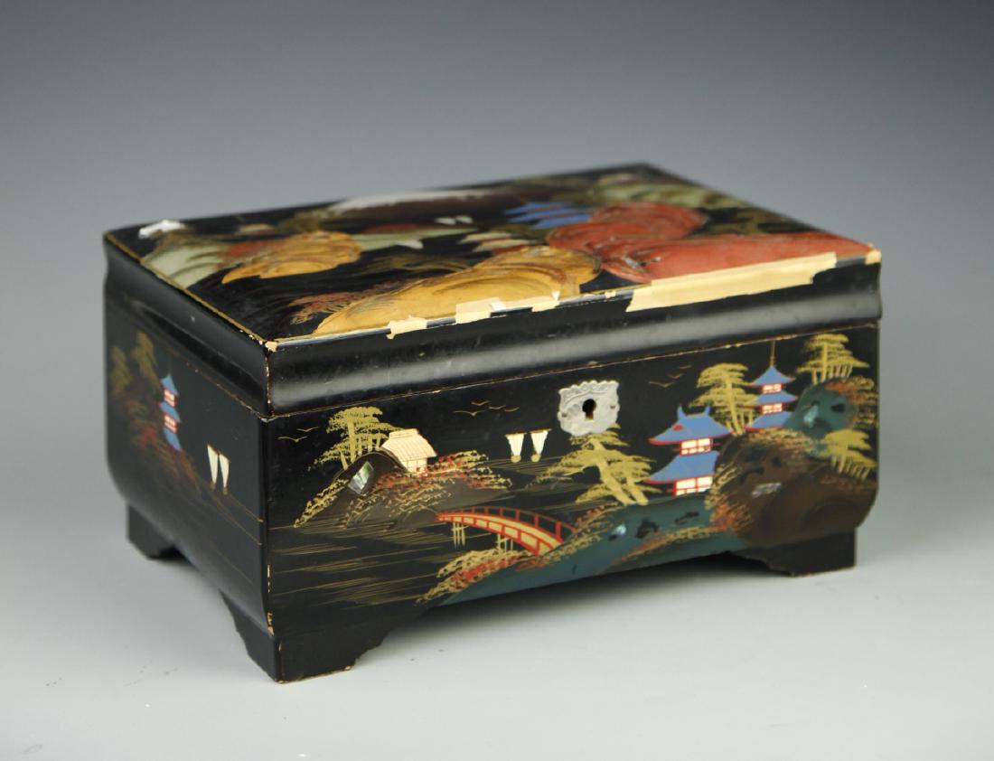 Japanese Lacquer Jewelry Box (1 of 8)