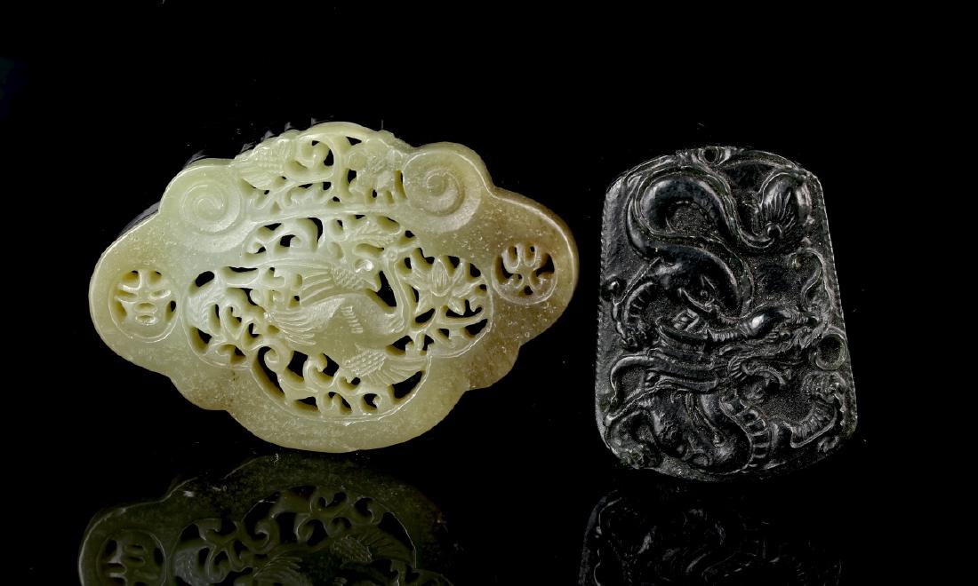 Two Chinese jade Pendants (1 of 3)