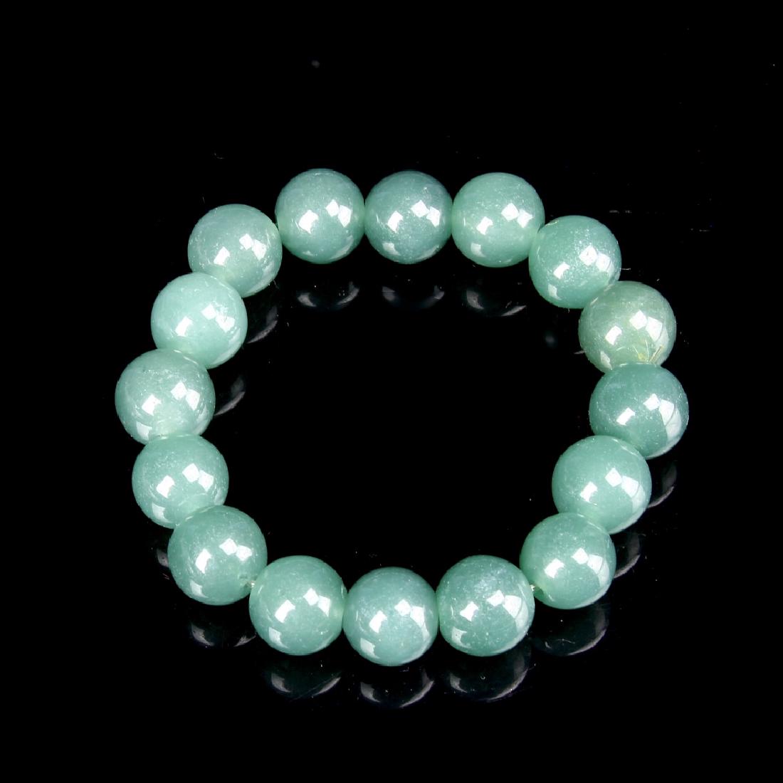 Chinese Jadeite Beaded Bracelet (1 of 2)
