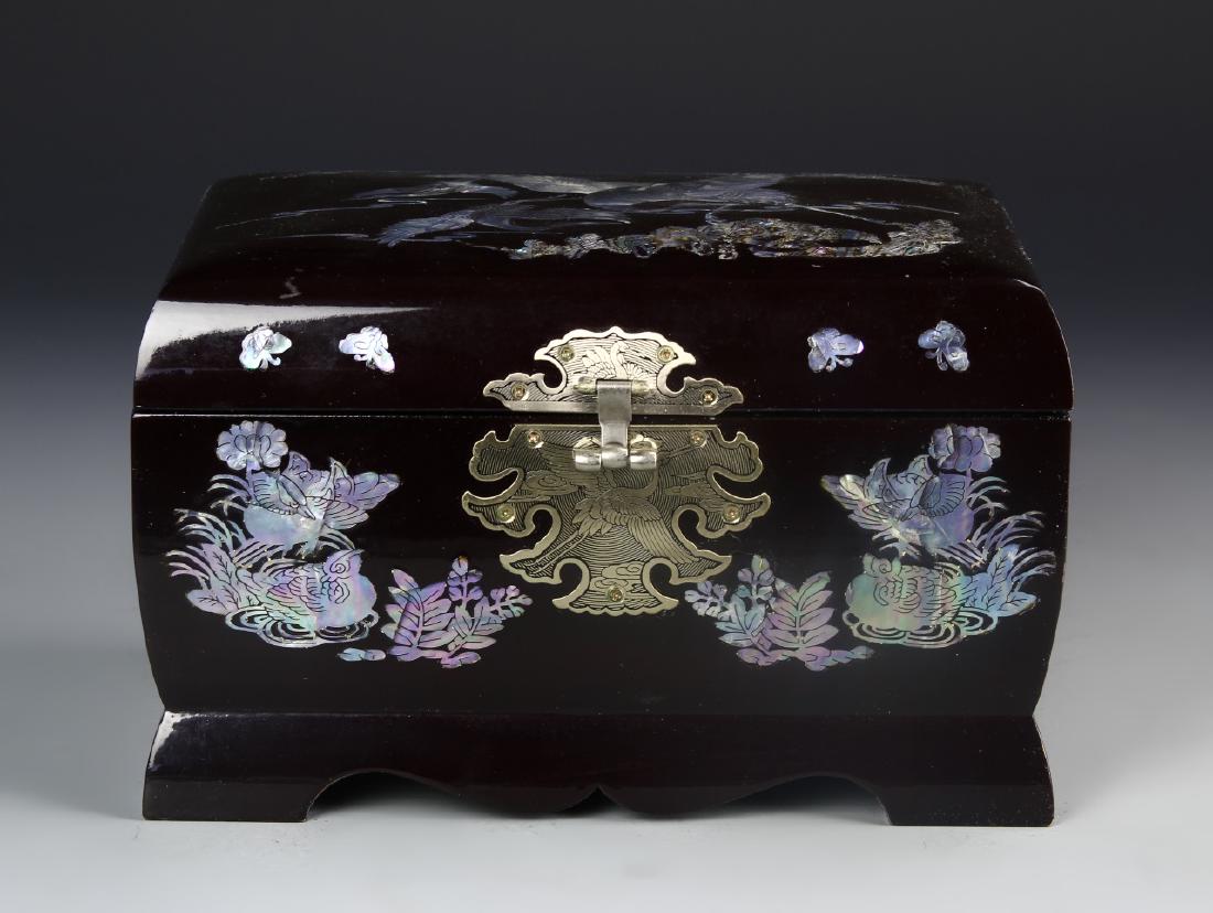 Korean Lacquer Jewelry Box (1 of 4)