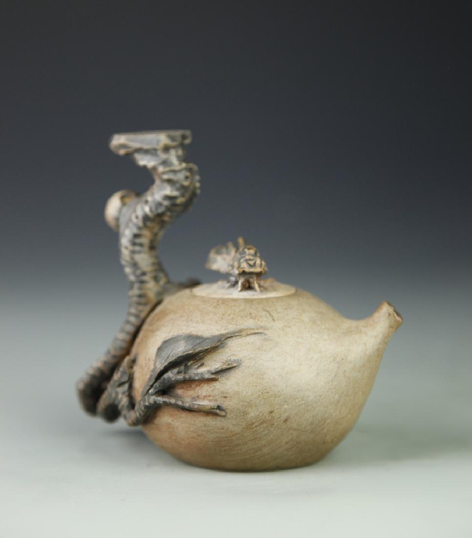 Chinese Art Decorative Teapot (1 of 6)