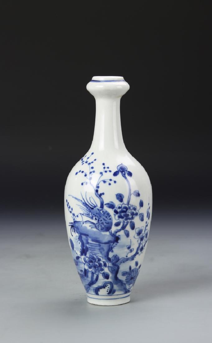 Chinese Blue and White Vase (1 of 5)
