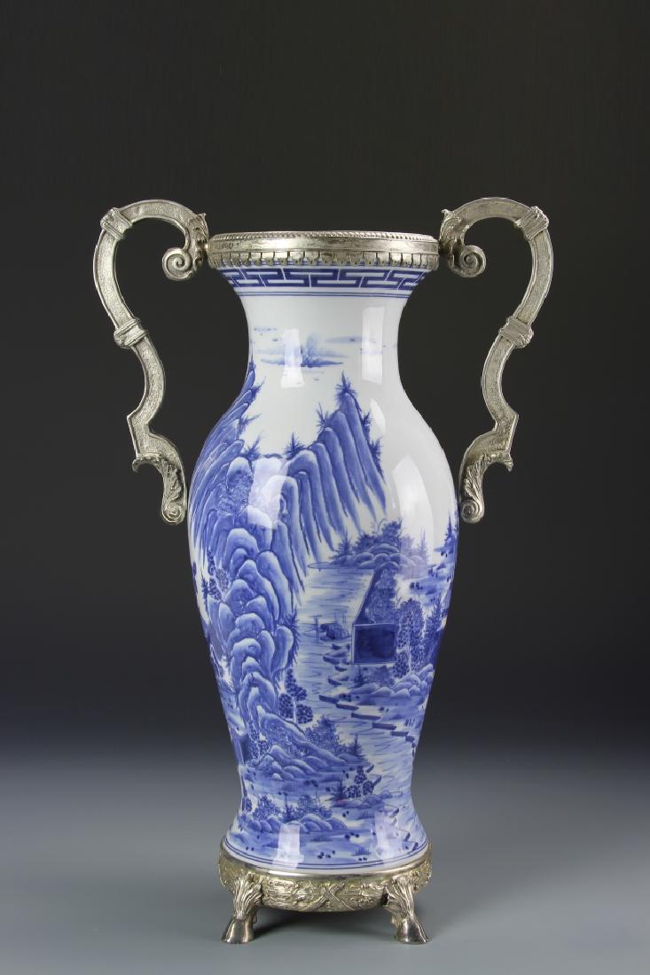 Chinese Export Blue and White Vase (1 of 8)