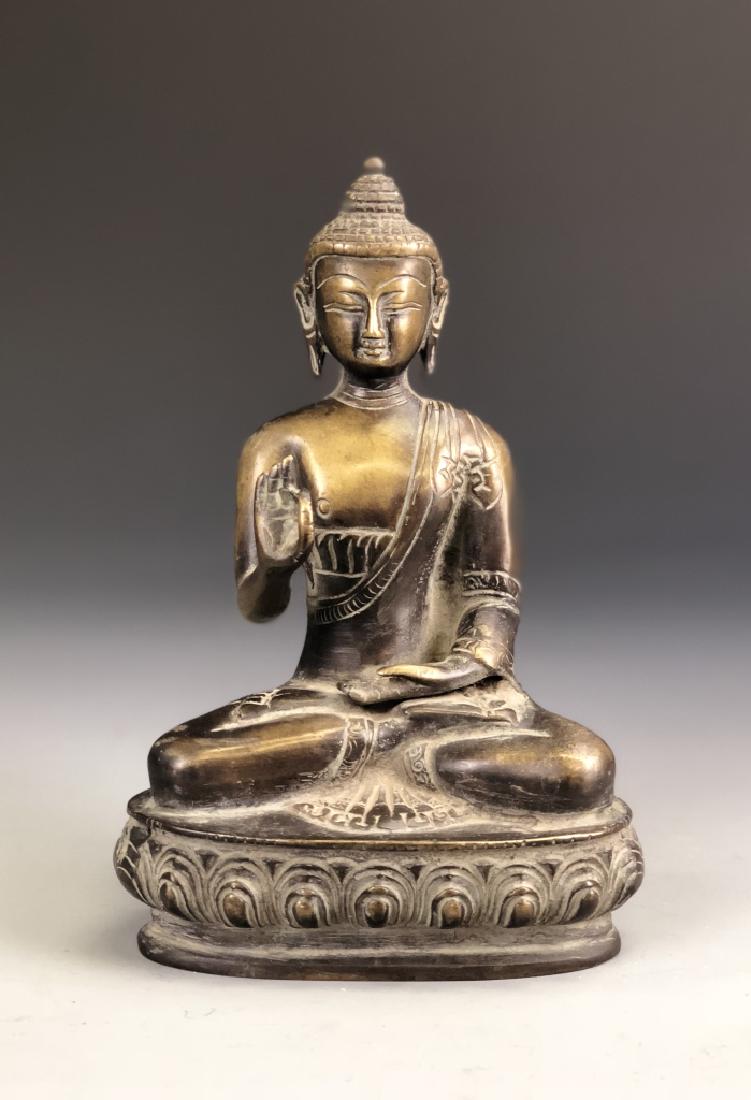 Old Bronze Buddha (1 of 5)