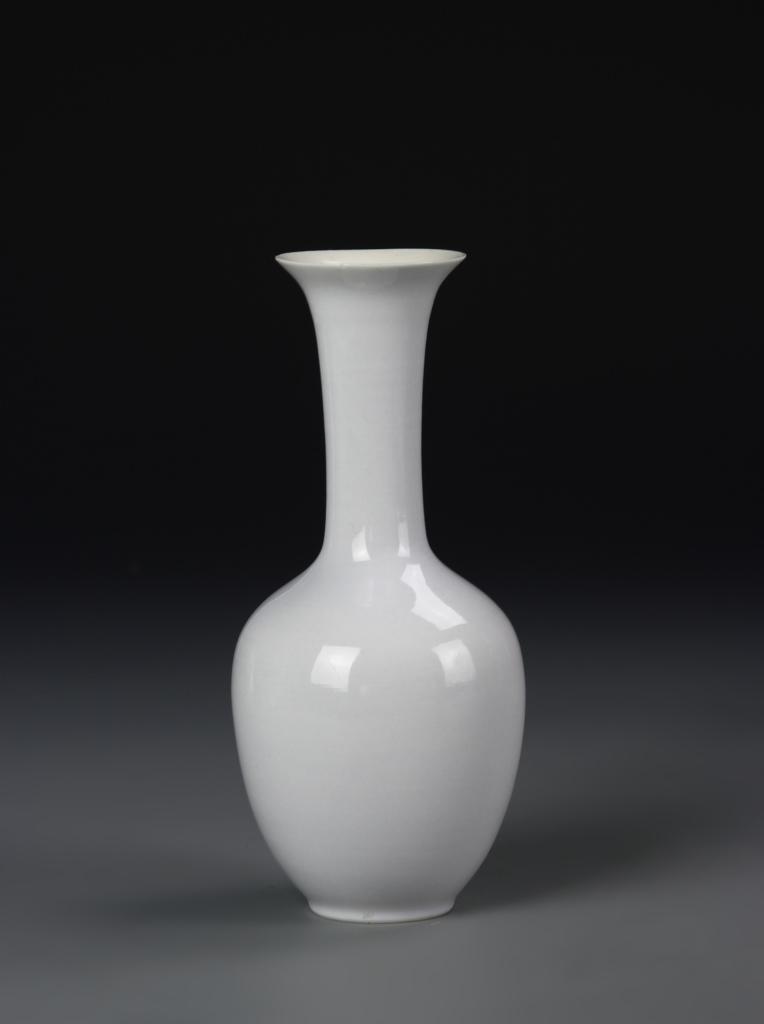 Chinese White Glazed Vase (1 of 4)