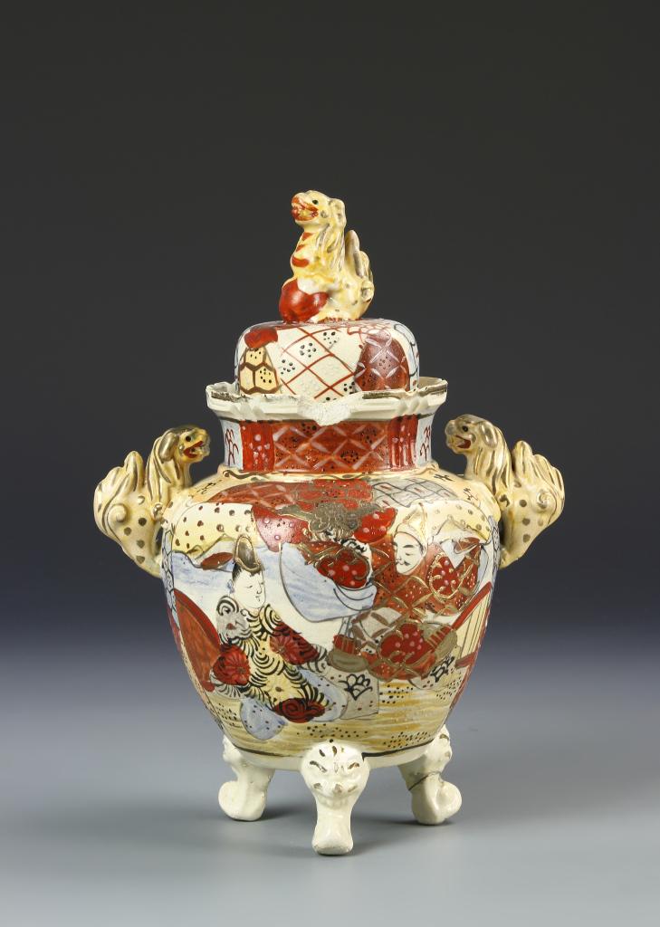 BROKEN Two Japanese Satsuma Censers (1 of 3)