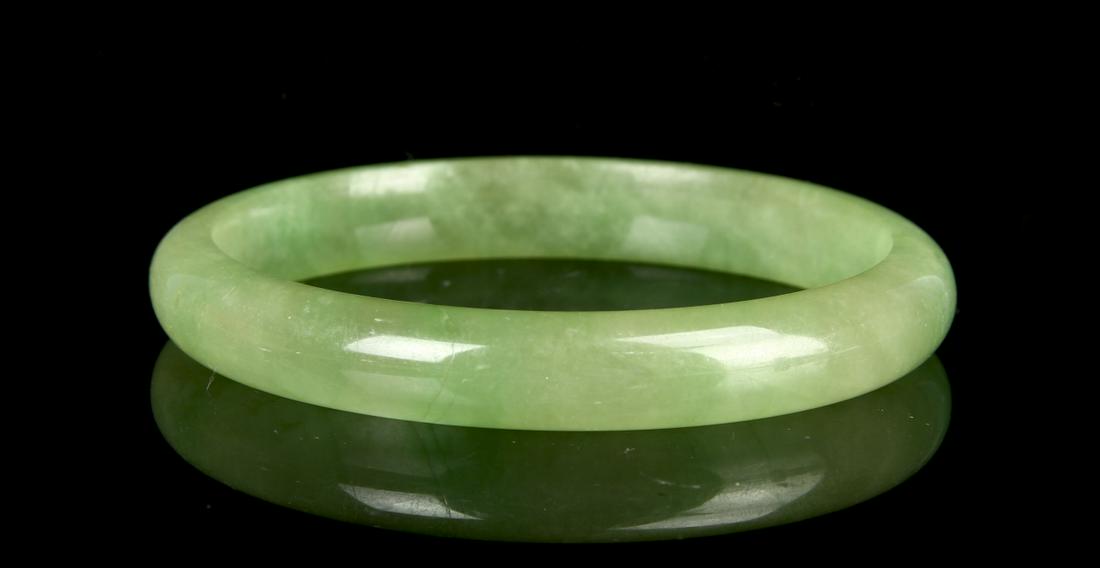 Chinese Jadeite Green Bangle (1 of 3)