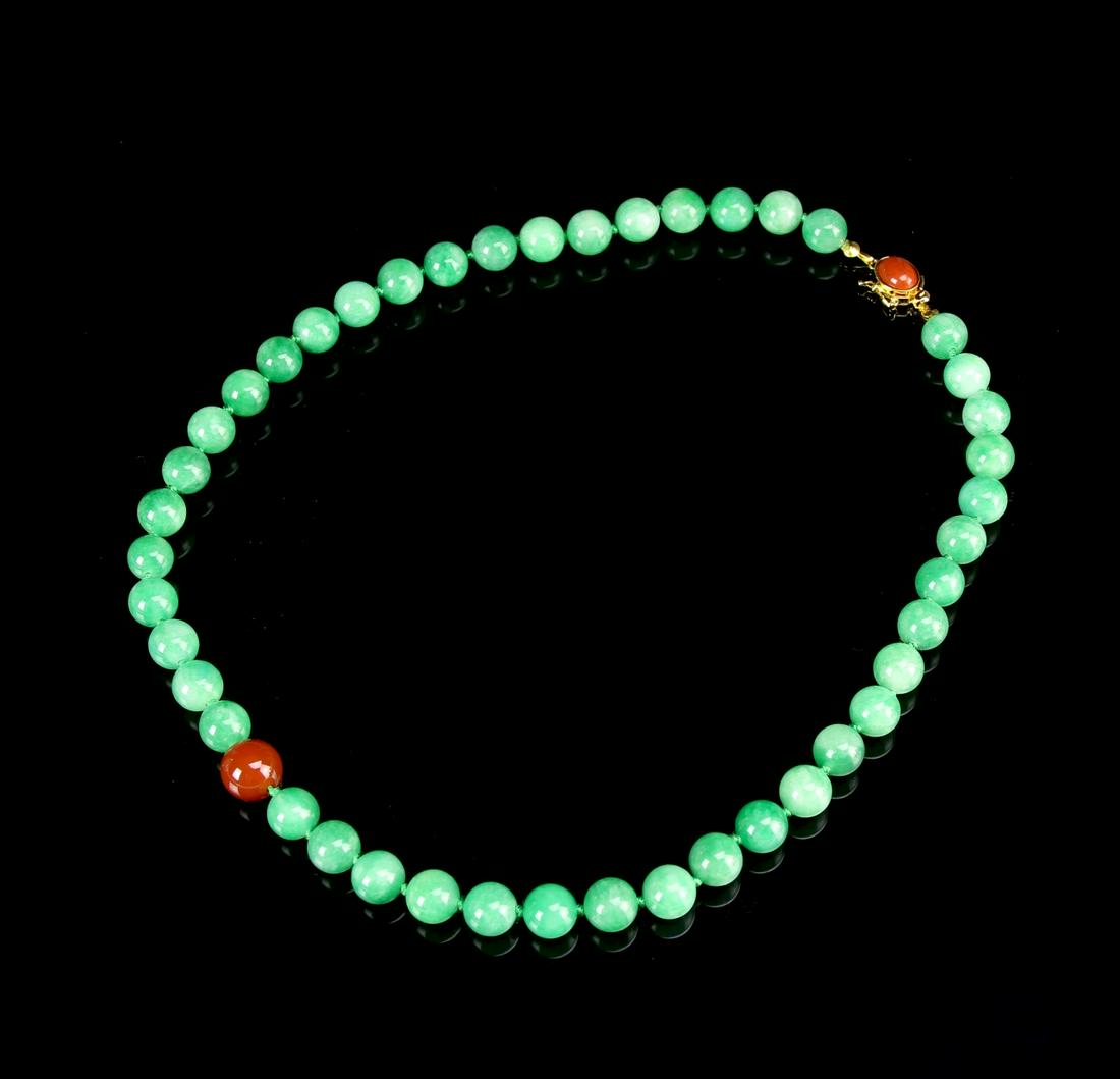 Chinese Jadeite Necklace (1 of 2)