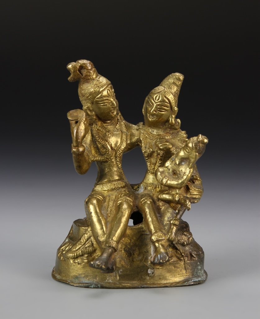 Tibetan Antique Buddha: Tibet. Antique Bronze Buddha figure. 5 1/2"