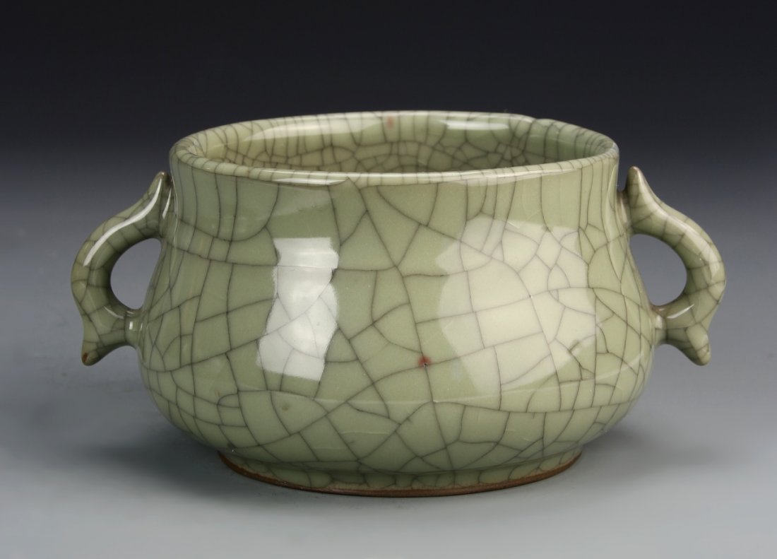 Chinese Ge Ware Censer (1 of 1)