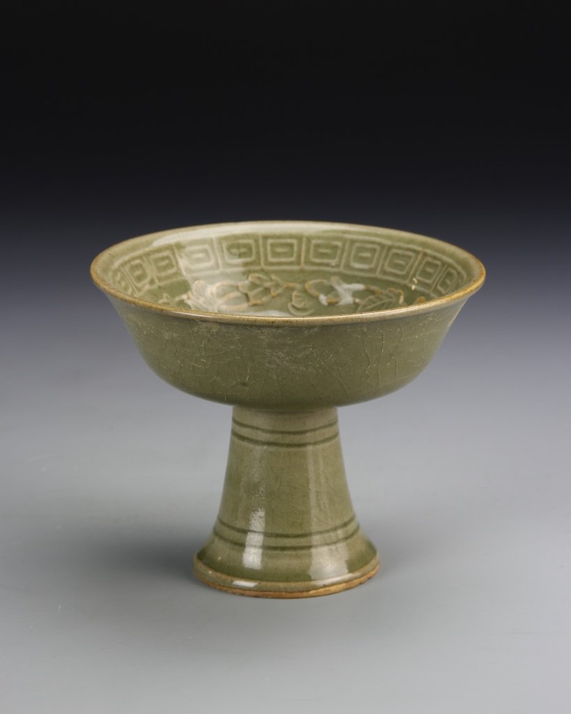 Chinese Yue Yao Ware High Stem Bowl (1 of 4)