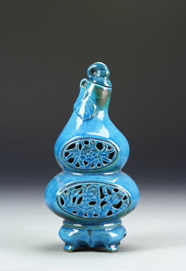 Chinese Turquoise Vase (1 of 4)