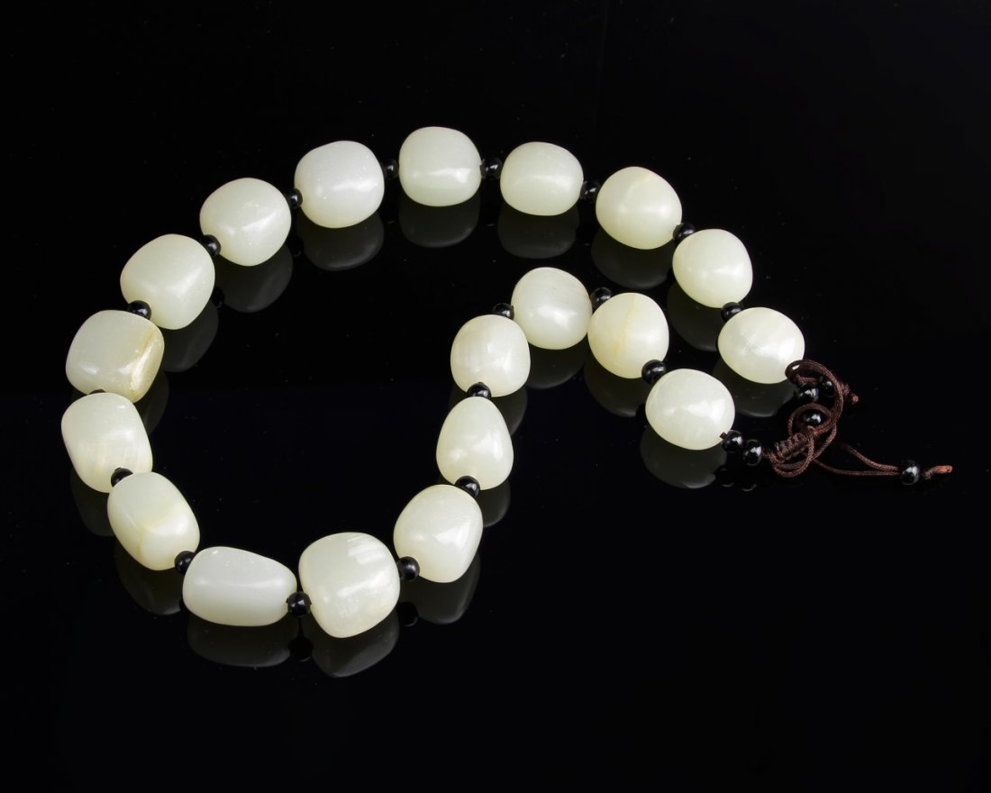 Chinese Jade Necklace (1 of 2)
