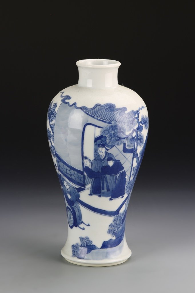 Chinese Blue and White Meiping Vase (1 of 4)