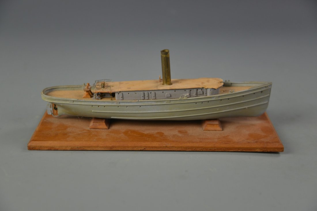 Tub Boat Model (1 of 3)