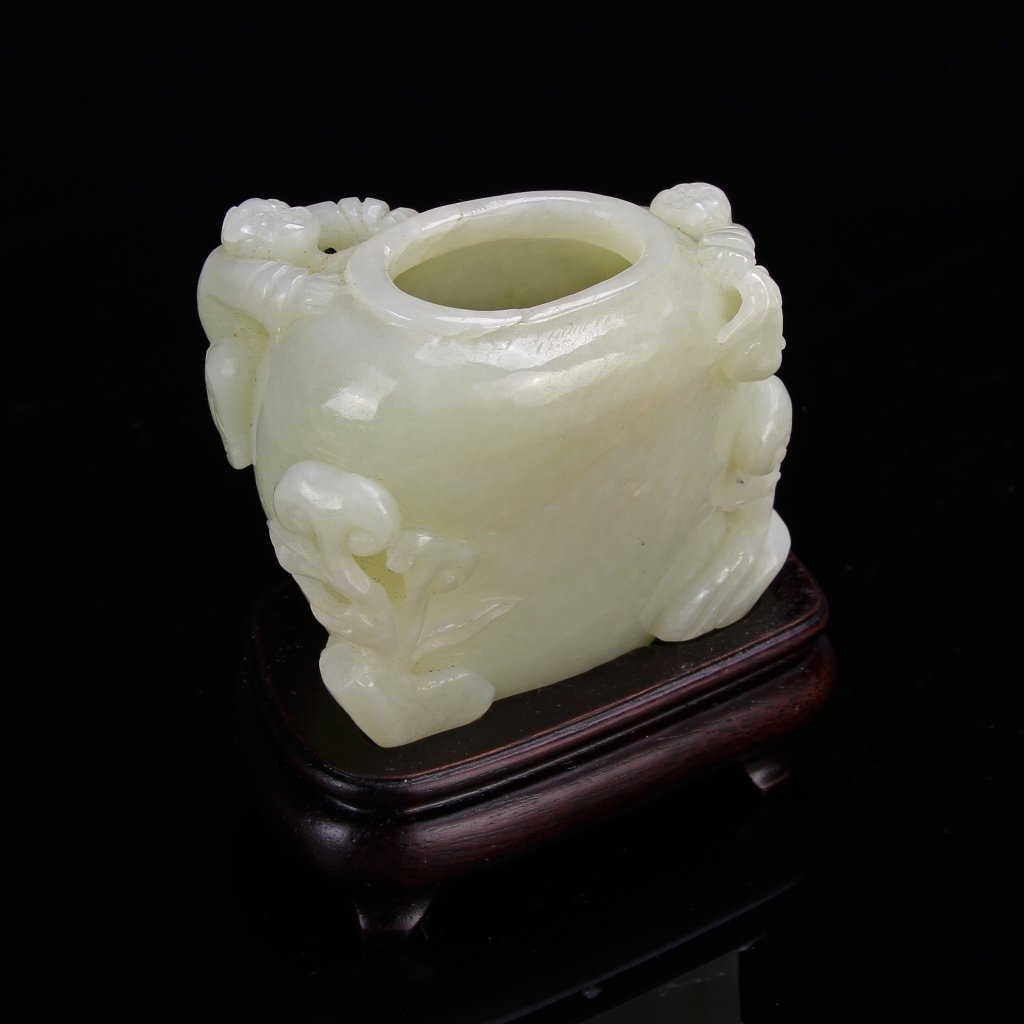 Chinese Jade Water Coup (1 of 2)