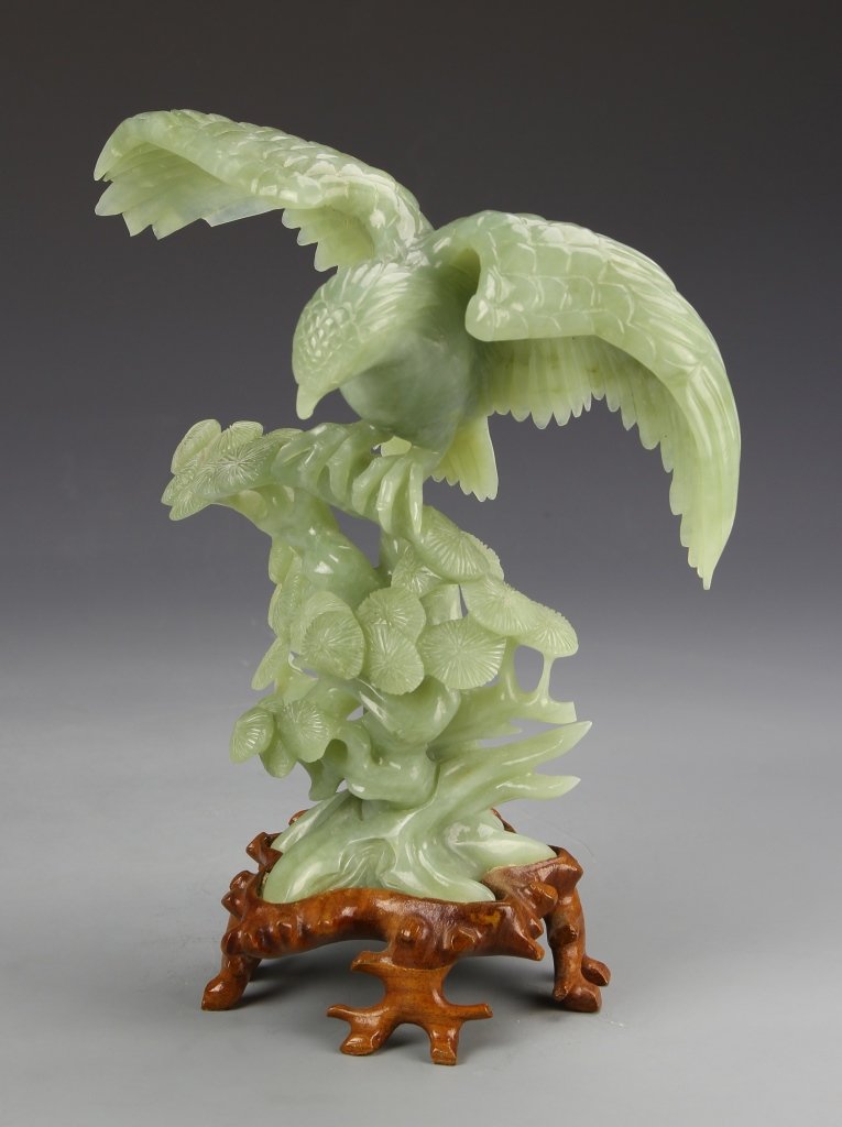 Chinese Jade Eagle With Base (1 of 1)