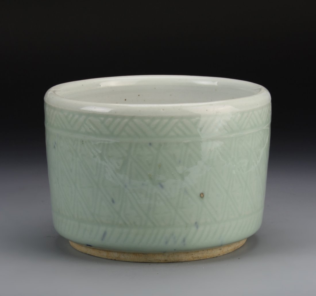 Chinese Lungquan Ware Brush Pot (1 of 2)