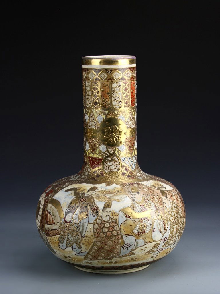 Japanese Satsuma Vase (1 of 1)