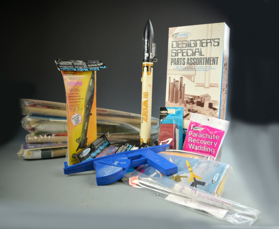Vintage Rocket Kit: Vintage Etsy rockets to include eight rocket kits/ box of parts assortment plus astrocam 110 in original shipping box. 21 in.