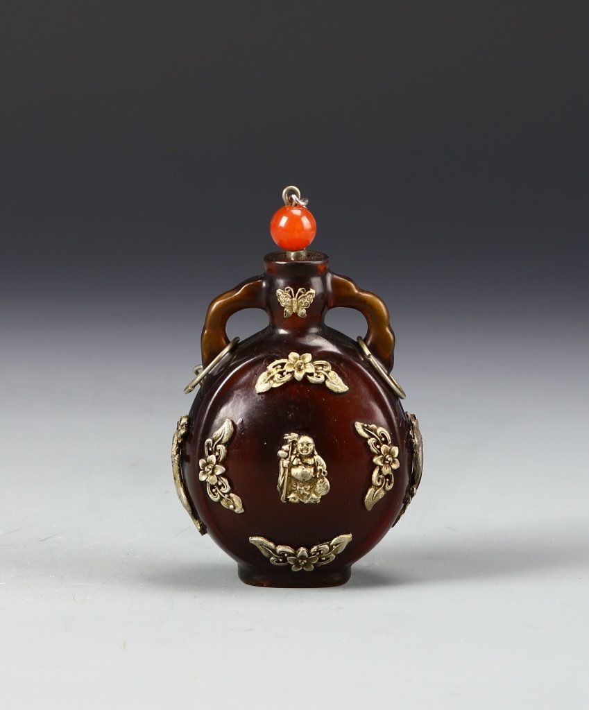 Chinese Reconstituted Amber Snuff Bottle (1 of 3)