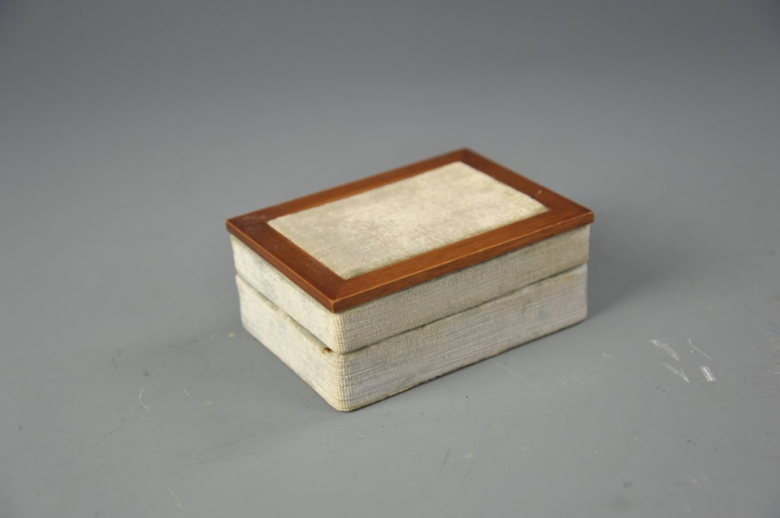 Italian Felt and Wood Jewelry Box: Italy, felt and wood jewelry box. 3 1/2 in., 4 1/2 in., 2 in.