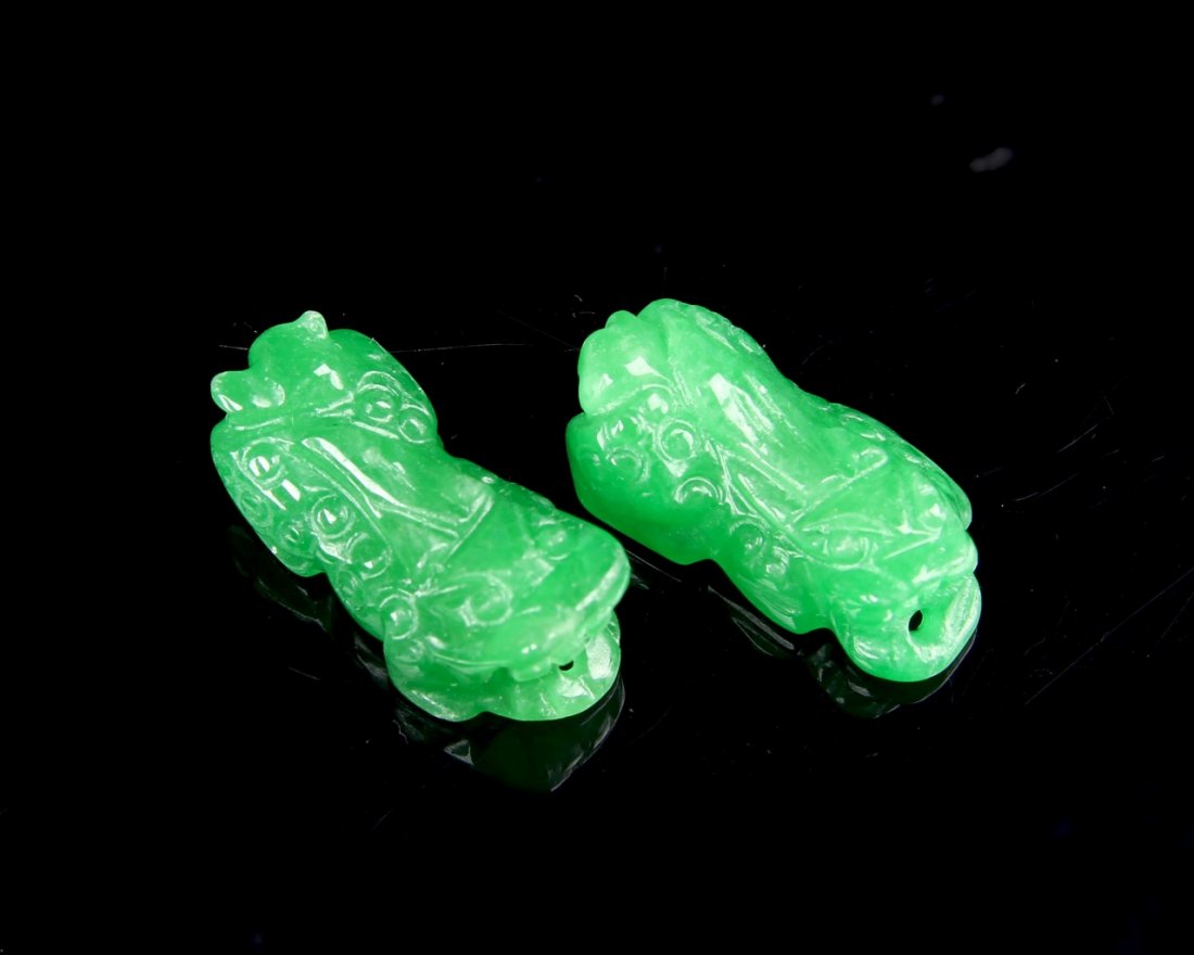 Pair of Chinese Jadeite Foo Dog Ear Pieces (1 of 4)
