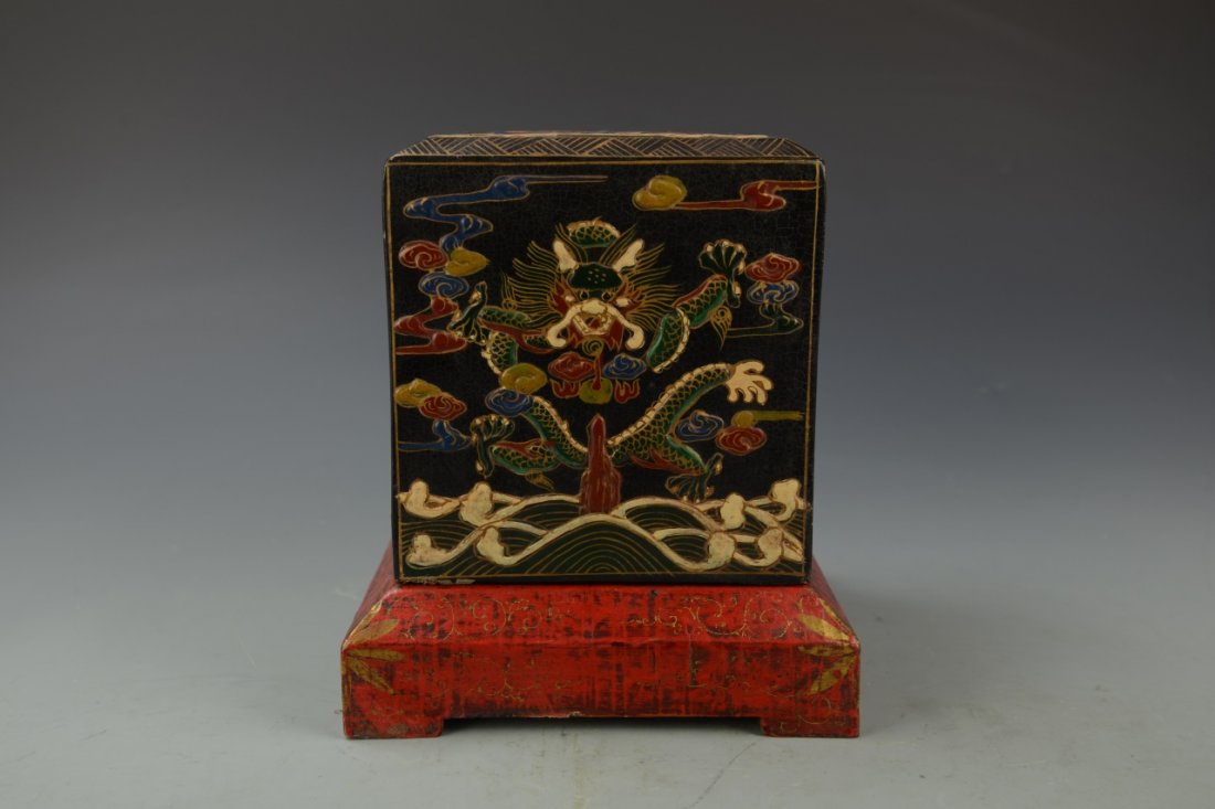 Chinese Lacquer Box (1 of 6)