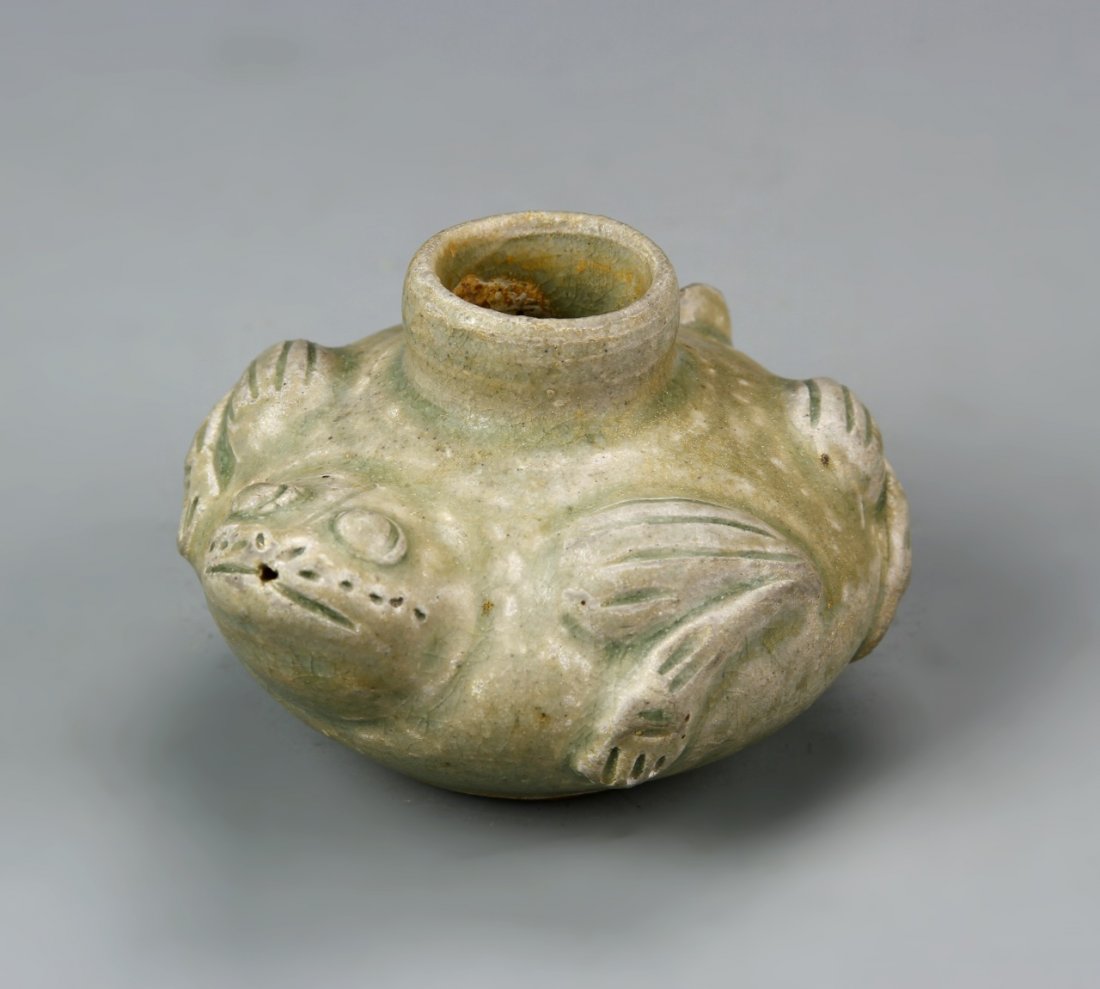 Chinese Lung Quan Yao Water Coup: China, antique lung quan yao water coup. 3 in., 2 in.