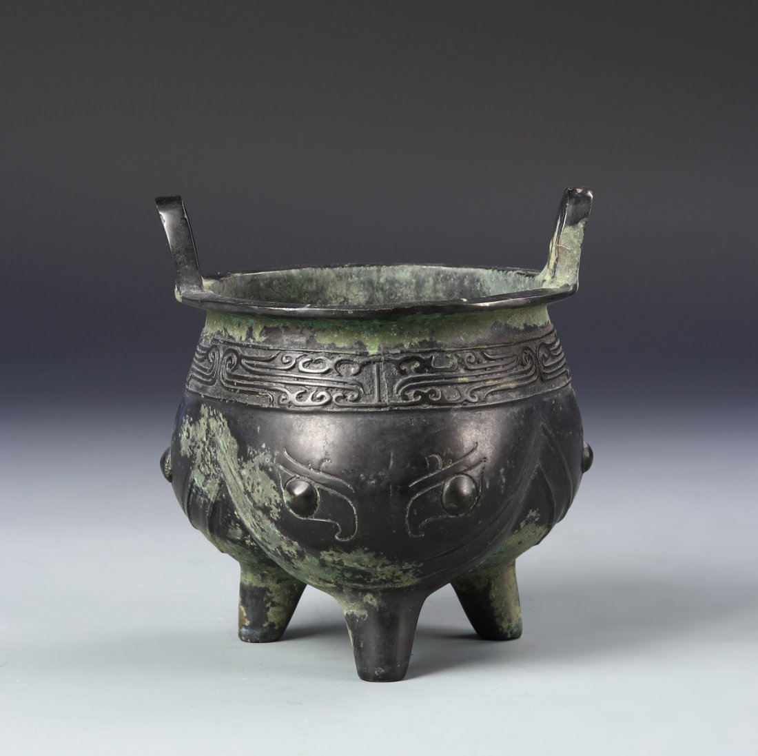 Chinese Tripod Censer (1 of 4)