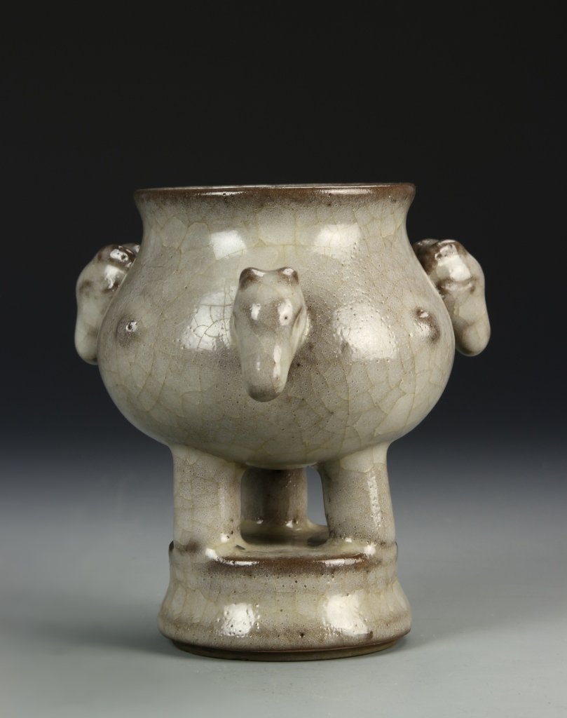 Chinese Lungquan Tripod Censer (1 of 5)