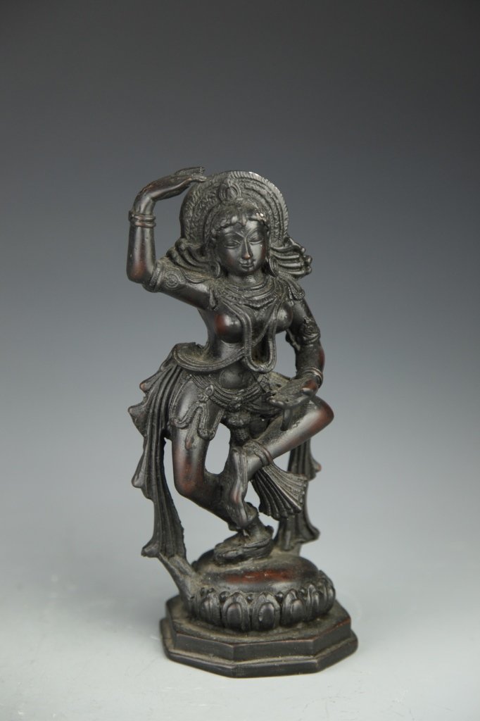 Two Indian Buddha Statures (1 of 6)