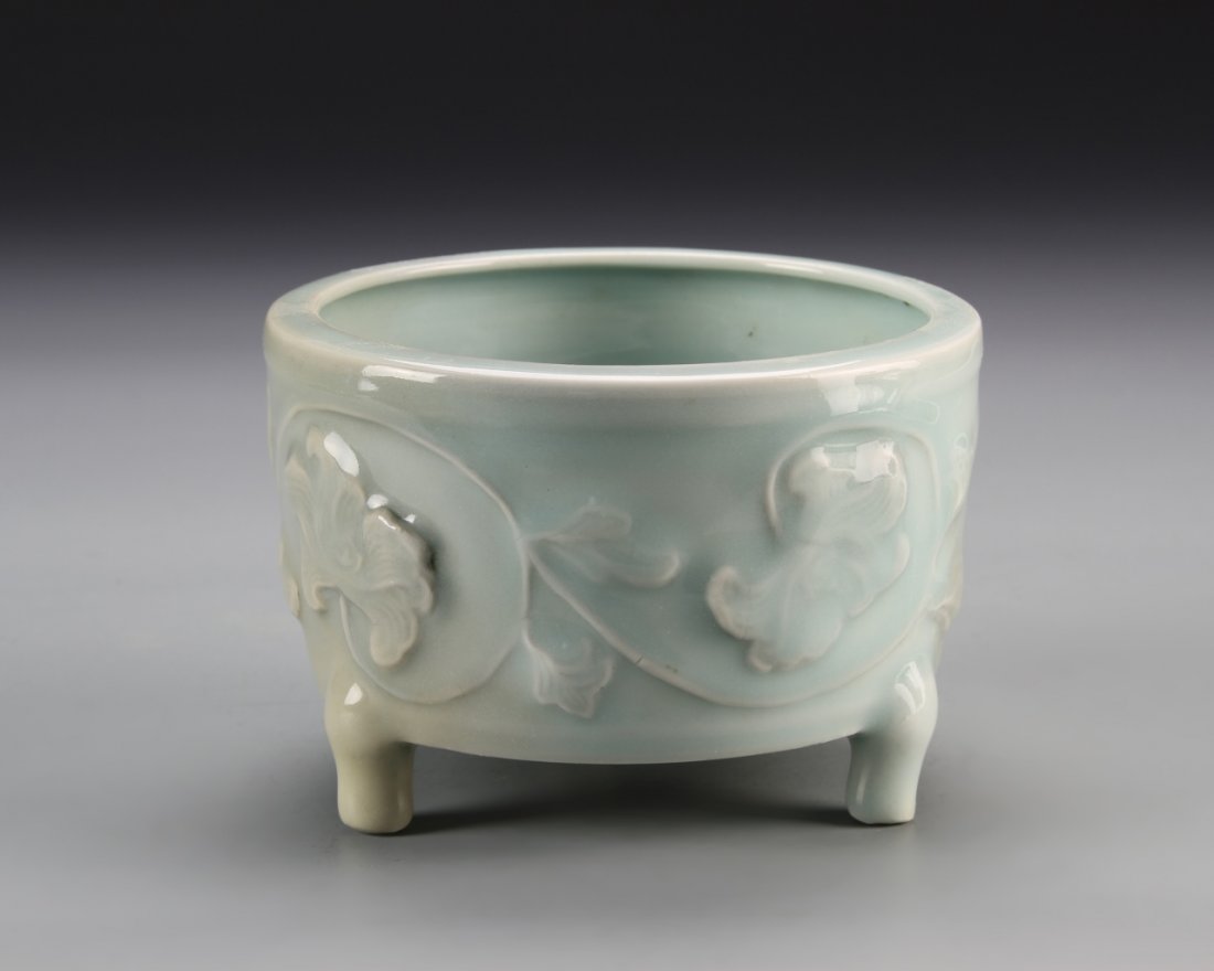 Chinese Antique Longquan Ware Tripod Censer (1 of 4)