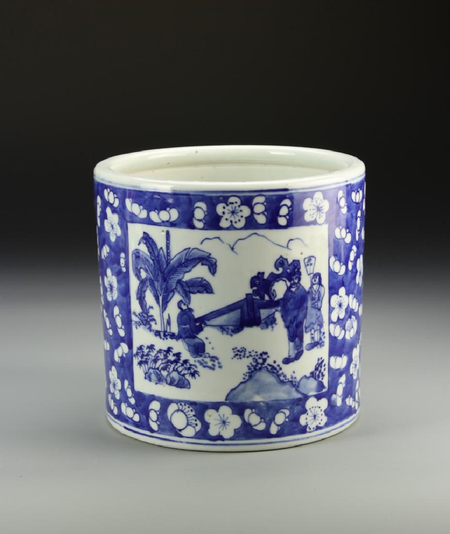 Chinese Blue and White Brush Pot (1 of 6)