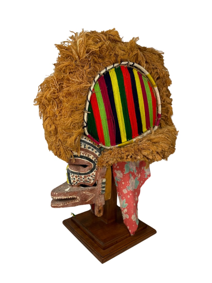 Tatanuna Mask, Pani Fila Village, New Ireland Island: 1987.01.046 Tatanua mask carved by Kunang,from Pani Fila village, New Ireland Island, Papua New Guinea. The special “hair do” is called Kaliomu. Provenace" It was collected after a malagan cer